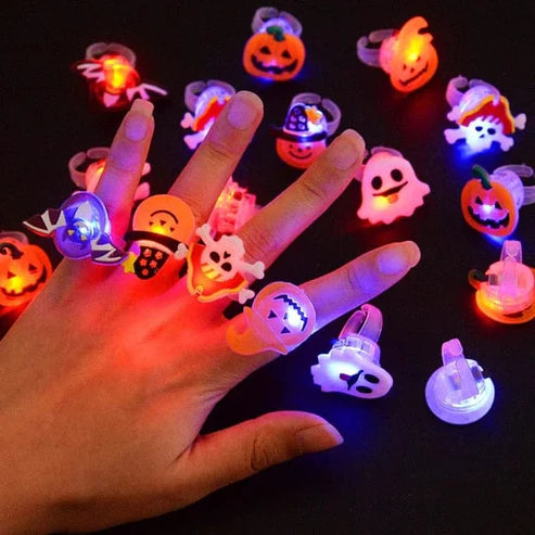 SET X 10 ANILLOS LUMINOSOS HALLOWEEN💍🎃