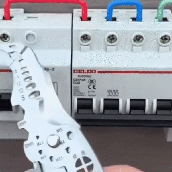 MULTIFIX: ALICATE MULTIFUNCIONAL 28-1 🛠️💡