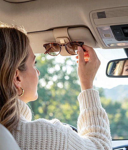 🕶️ SOPORTE MAGNÉTICO PARA GAFAS EN CUERO 🚗✨