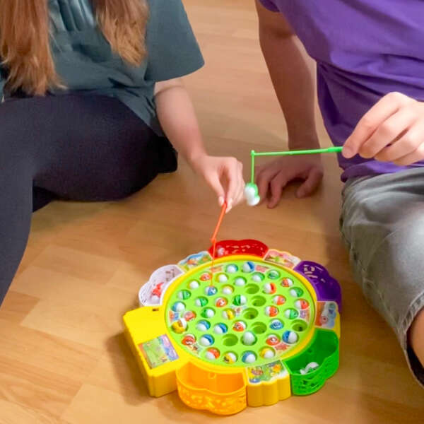 PEQUEÑOSPESCADORES: JUEGO DE PESCA🎣🐠