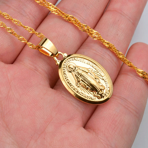 LUZYFE: CAMÁNDULA VIRGEN EN BAÑO DE ORO ✝