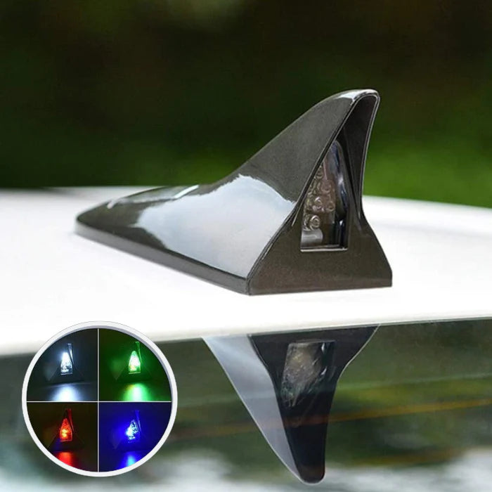 SHARKLED: ANTENA "TIBURON" LED PARA CARROS 🚗🦈✨