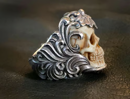 DARKCHARM: ANILLO DE CALAVERA💀✨