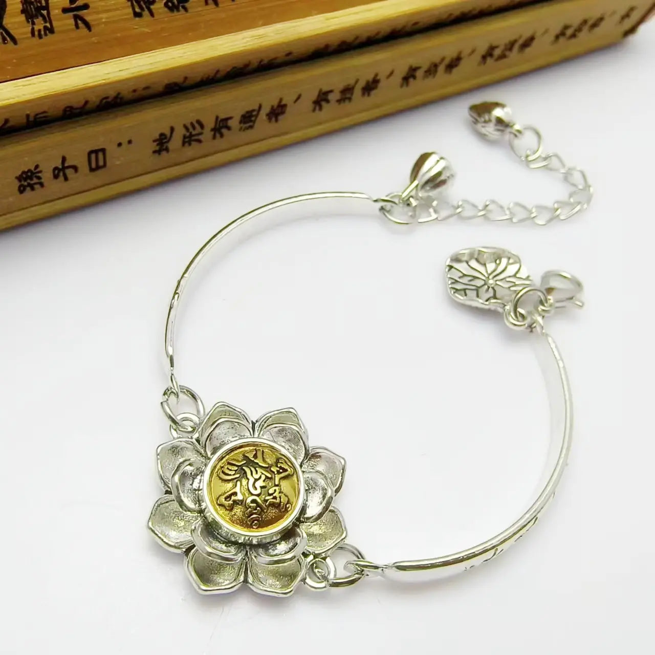 STEELTWIST: PULSERA GIRATORIA DE ACERO INOXIDABLE💎