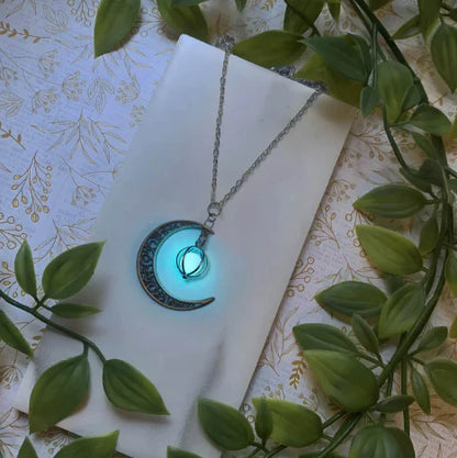 NIGHTGLOW: COLLAR LUNA 🌌🌕