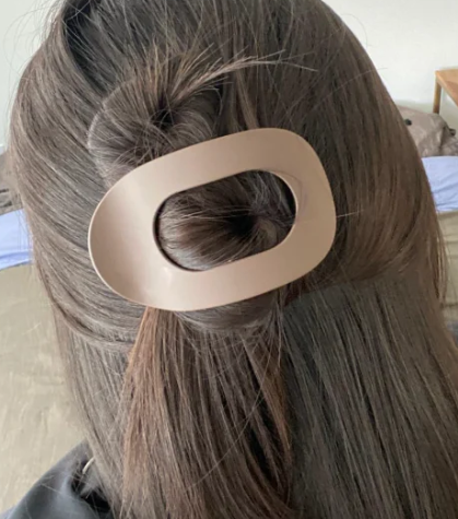 HAIR GRIP: KIT X 4 PINZAS MATE PARA EL CABELLO 💛🖤